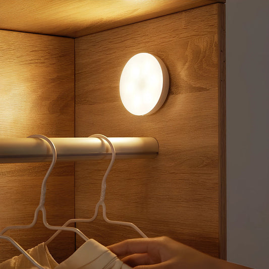 Trådløs LED-lampe med bevægelsessensor og USB-opladning